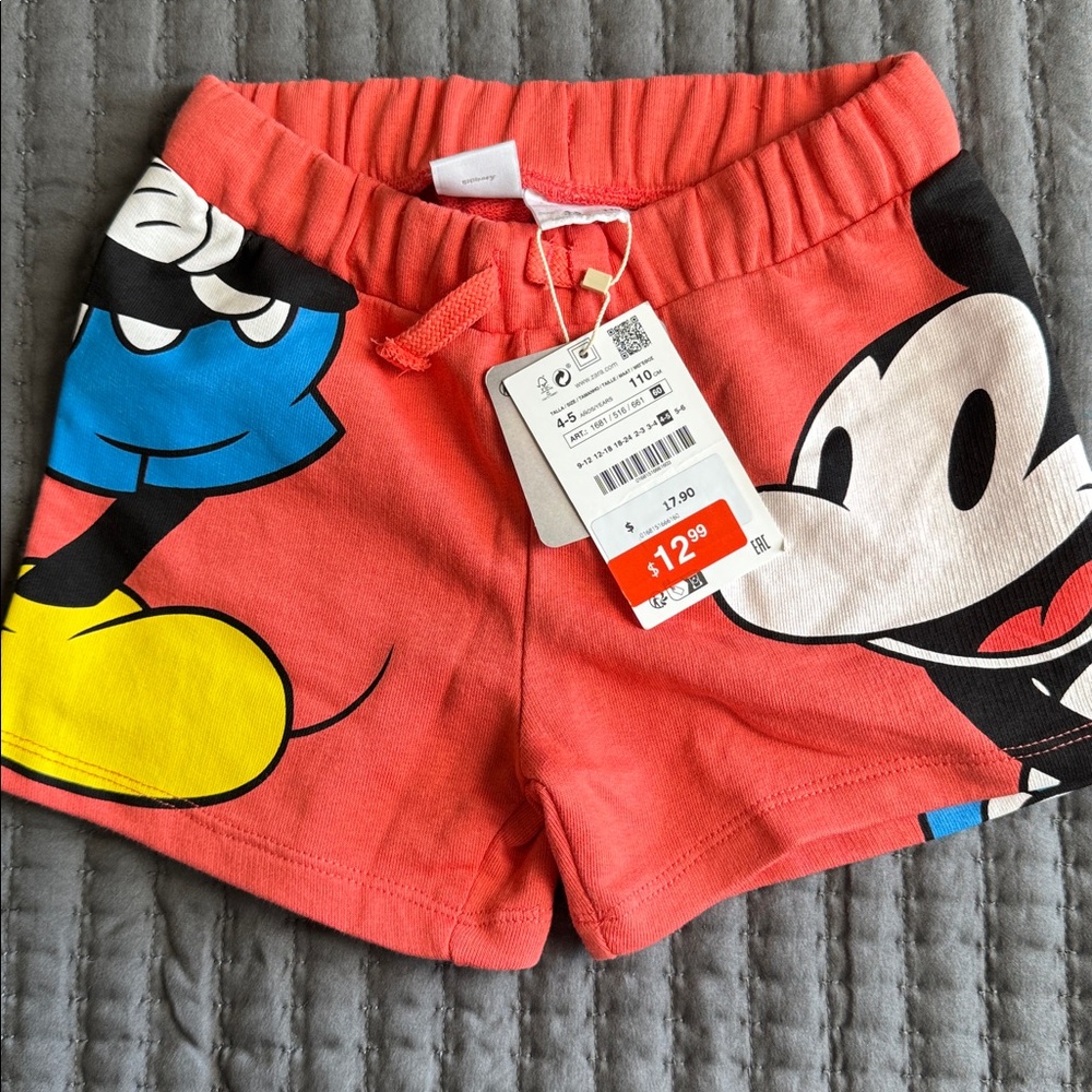 Zara Disney shorts